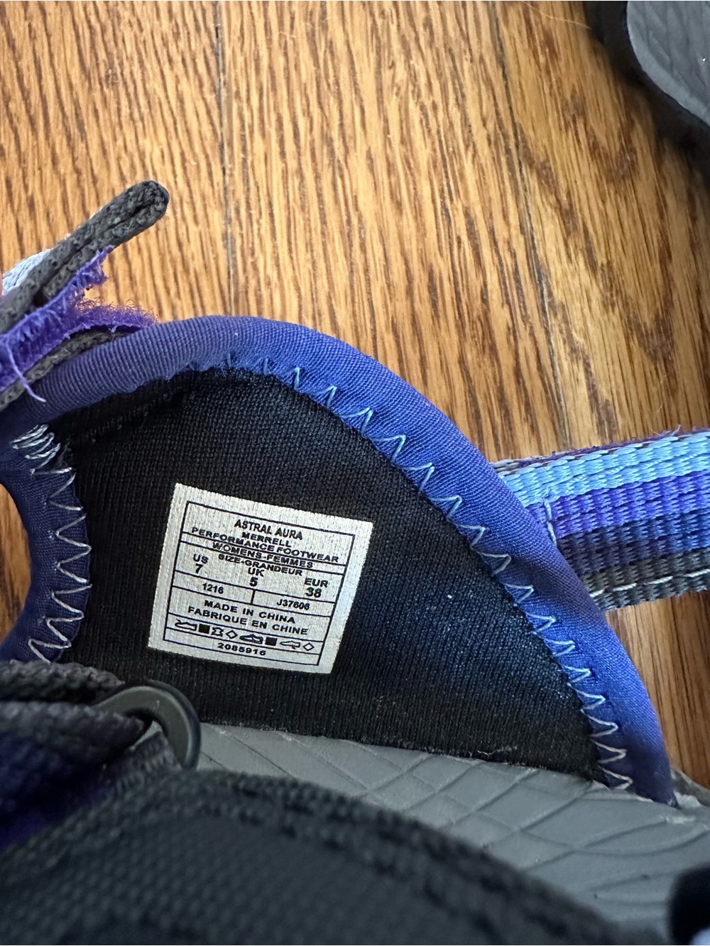 Like-New Merrell Women’s All Out Blaze Sandals in Astral Aura - Size 7 (US) - Picture 9 of 10